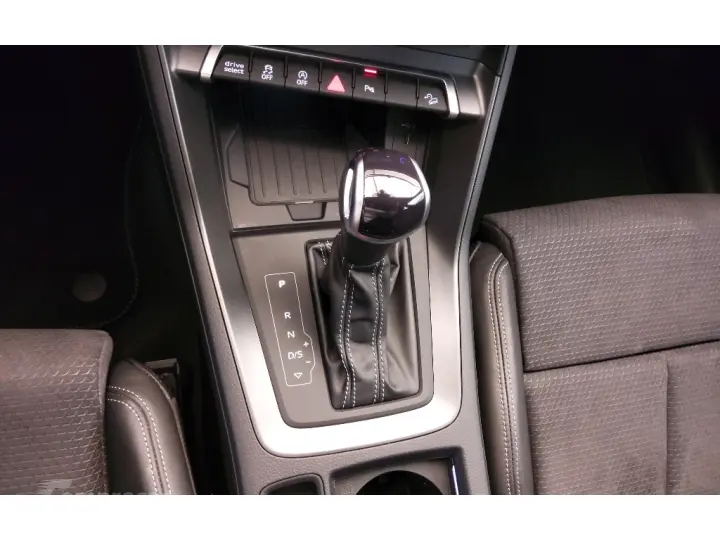 Q3 2.0 40 TFSI GASOLINA SPORTBACK PERFORMANCE BLACK QUATTRO