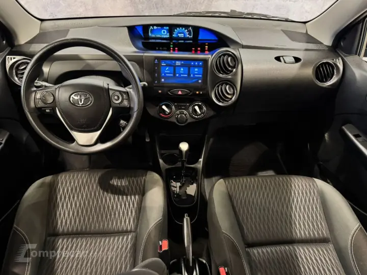 Yaris Sedan 1.5 16V 4P FLEX PLUS MULTIDRIVE AUTOMÁTICO CVT