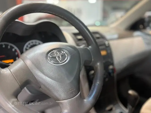 COROLLA - 1.6 XLI 16V 4P AUTOMÁTICO