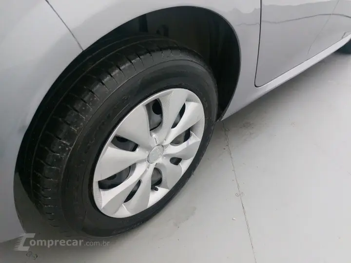 208 1.0 6V FLEX LIKE MANUAL