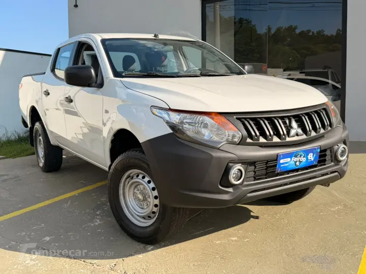 L200 TRITON 2.4 16V Turbo Sport GL CD 4X4