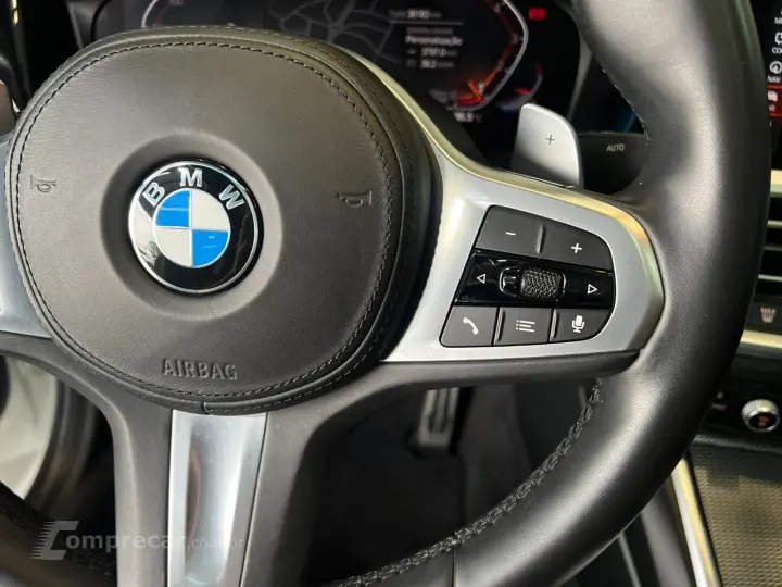 320i 2.0 16V TURBO GASOLINA M SPORT AUTOMÁTICO