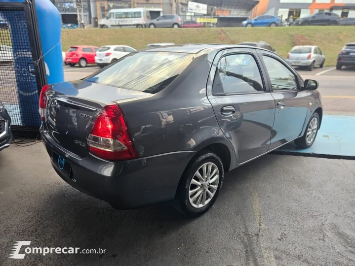 ETIOS XLS Sedan 1.5 Flex 16V 4p Mec.