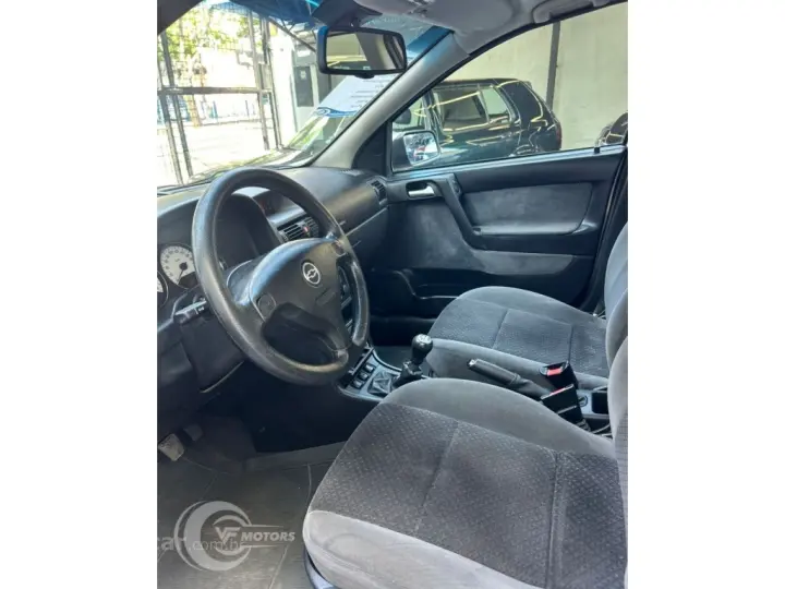 ASTRA 2.0 MPFI ELEGANCE SEDAN 8V FLEX 4P MANUAL