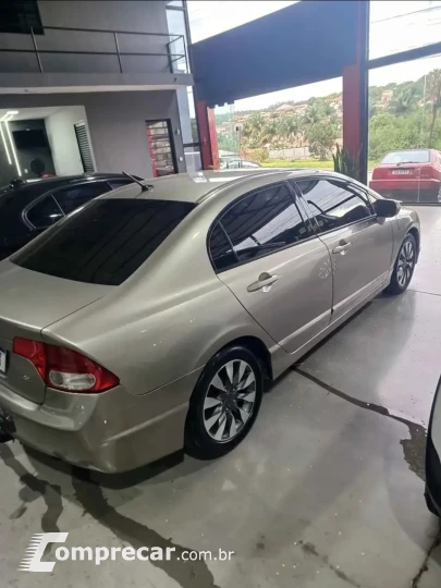 CIVIC 1.8 LXL 16V