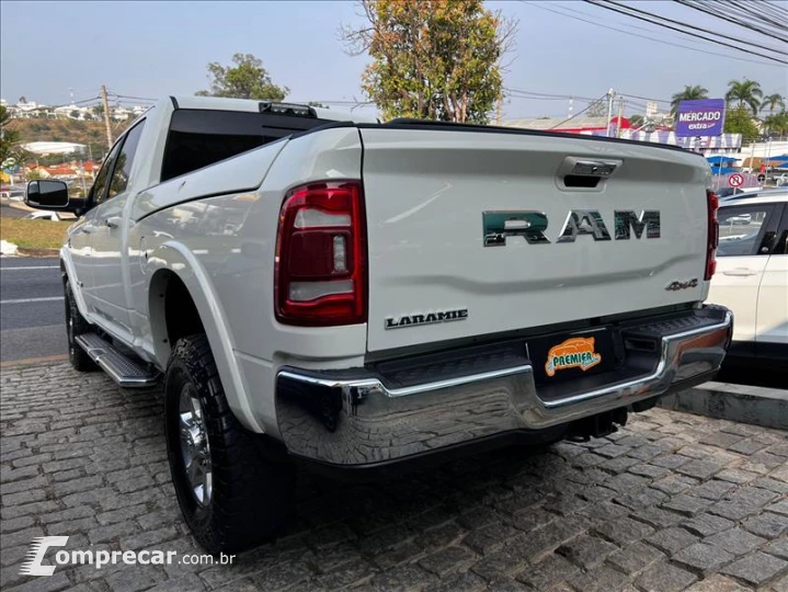 RAM 6.7 2500 Laramie 4X4 CD I6 Turbo