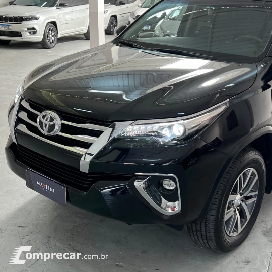 Hilux CD SRX 4x4 2.8 TDI 16V Diesel Aut.