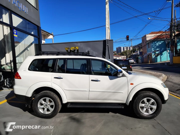 Pajero DAKAR/HPE 3.5 4x4 Flex 5p Aut.