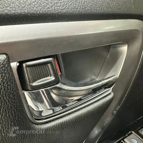 Hilux SW4 SRX 4x4 2.8 TDI 16V Dies. Aut.