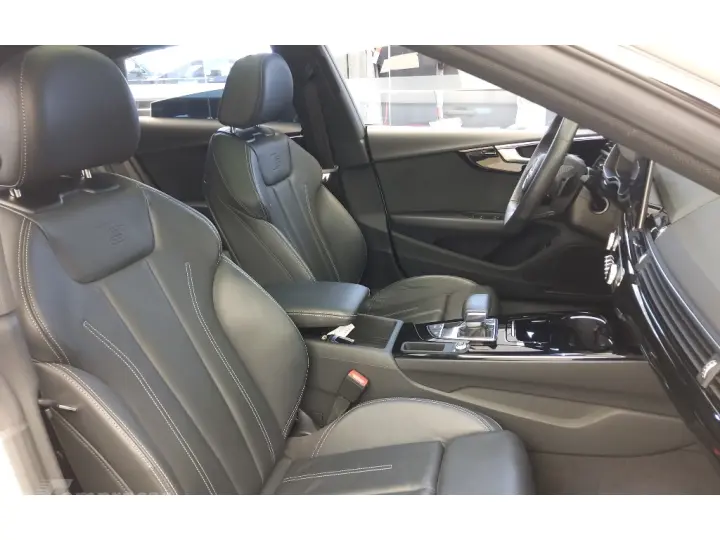 A5 2.0 TFSI MHEV SPORTBACK CARBON EDITION S TRONIC