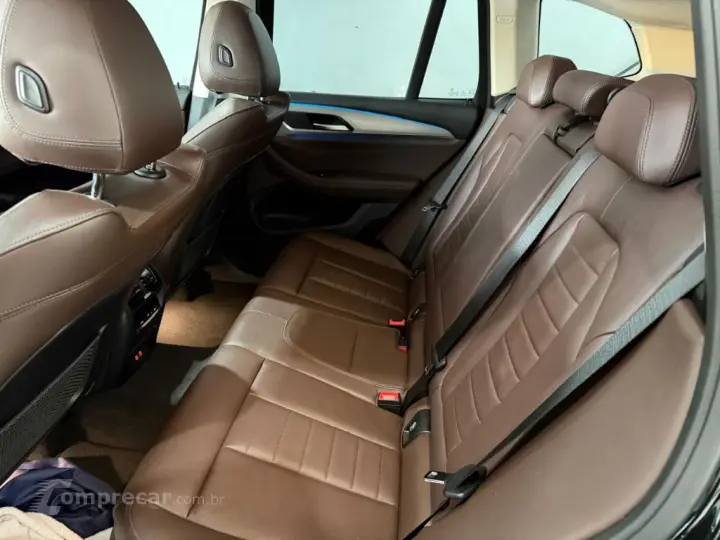 X3 XDRIVE 30e X-Line Turbo Aut. (Híb.)