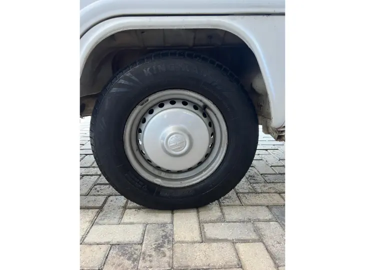 KOMBI 1.6 FURGÃO 8V GASOLINA 3P MANUAL