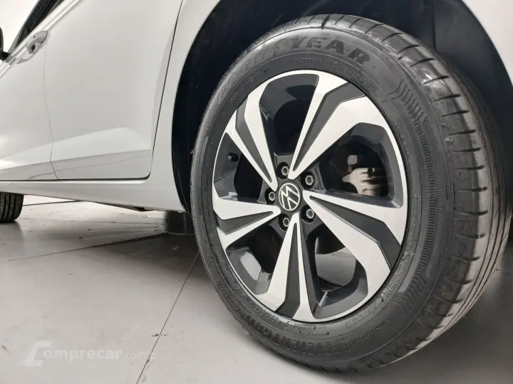 VIRTUS 1.0 200 TSI COMFORTLINE AUTOMÁTICO