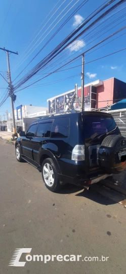 Pajero Full