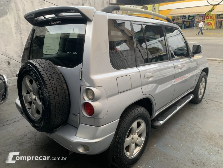 PAJERO 2.0 TR4 4X4 16V