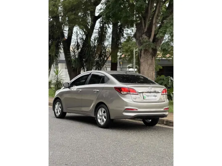 HB20S 1.6 PREMIUM 16V FLEX 4P AUTOMÁTICO