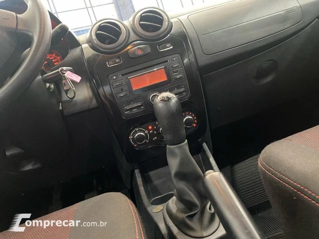 SANDERO - 1.6 STEPWAY 8V 4P MANUAL