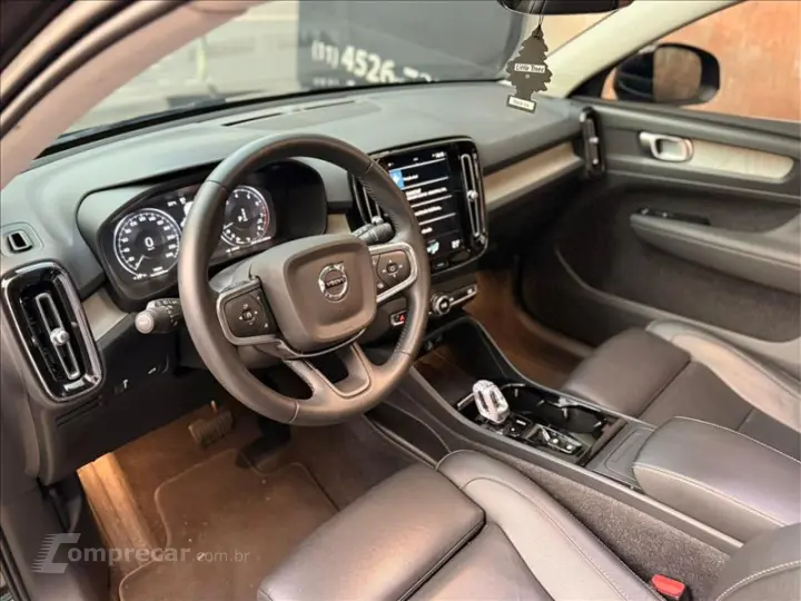 XC40 2.0 T4 Inscription Geartronic