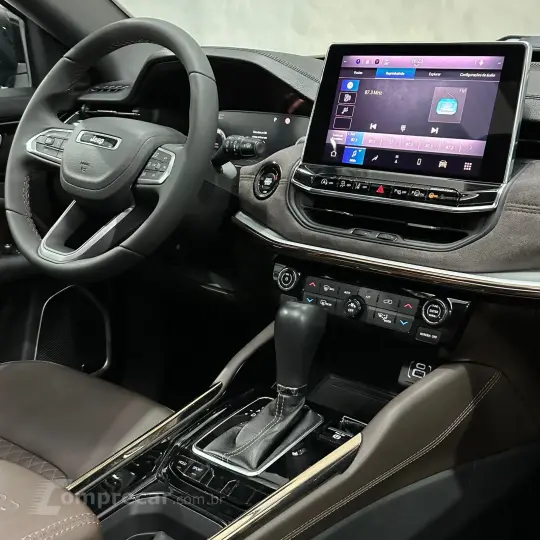 Commander Overland T270 1.3 TB Flex Aut.