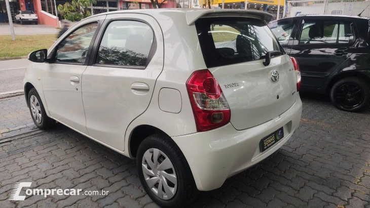 ETIOS 1.5 XS 16V