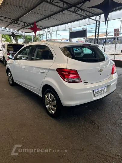 ONIX HATCH LT 1.4 8V FlexPower 5p Mec.