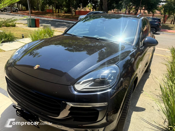 CAYENNE 3.0 V6 E-hybrid Platinum Edition AWD S