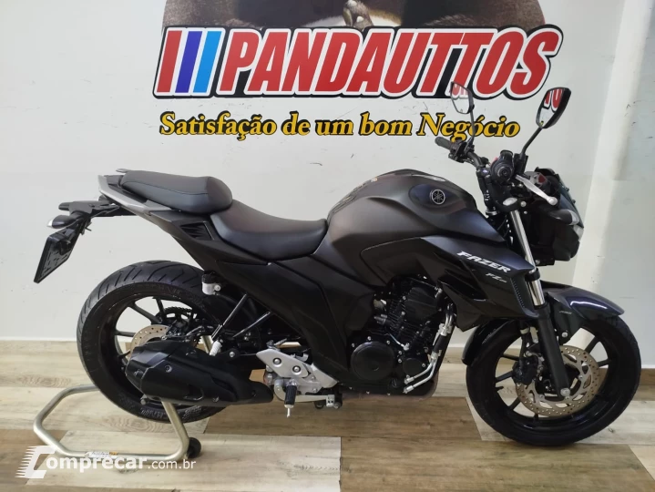 FZ 25 FAZER