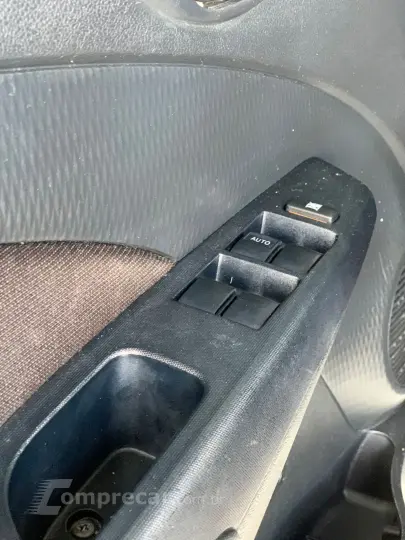 Etios X Plus 1.5 Flex 16V 5p Aut.