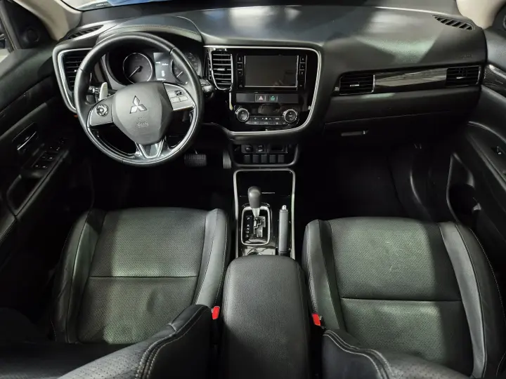 OUTLANDER 2.0 Comfort 16V