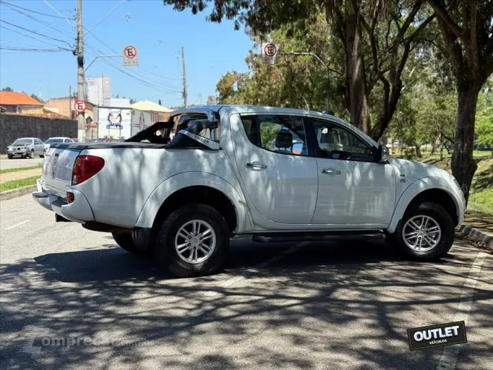 L200 TRITON 3.5 HPE 4X4 CD V6 24V FLEX 4P AUTOMÁT