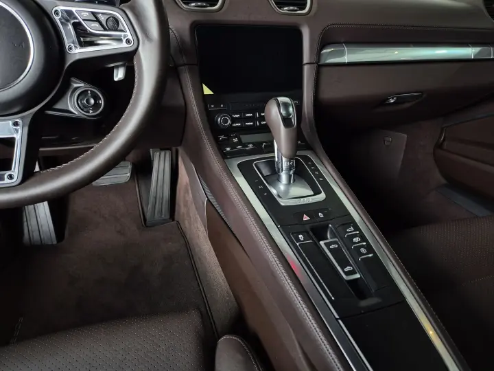 718 2.0 16V H4 Boxster PDK