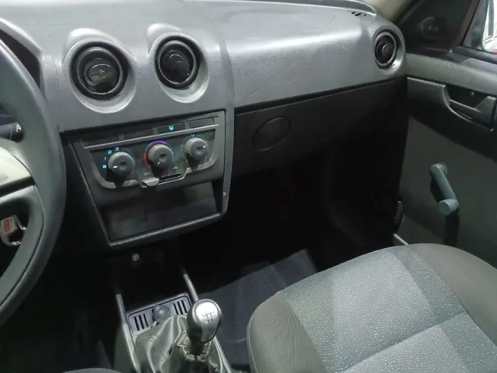 CELTA 1.0 MPFI LS 8V