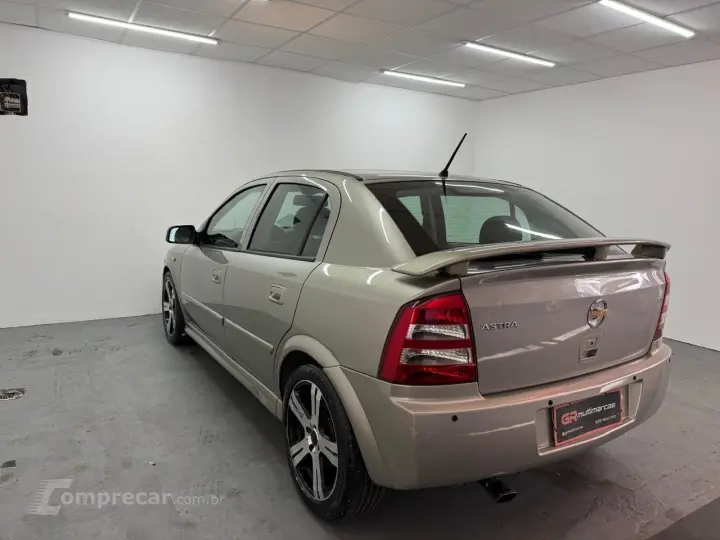 Astra Advantage 2.0 MPFI 8V FlexPower 5p