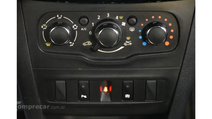 LOGAN - 1.0 12V SCE ZEN MANUAL