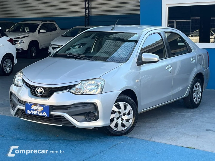 ETIOS 1.5 XS Sedan 16V