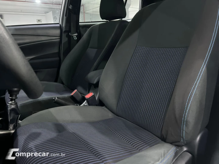 YARIS 1.3 16V XL