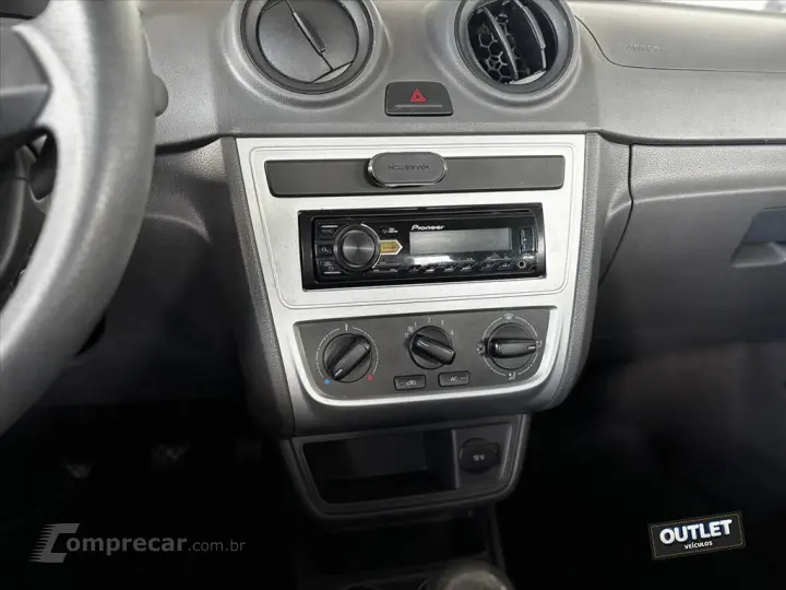 VOYAGE 1.0 MI TRENDLINE 8V FLEX 4P MANUAL