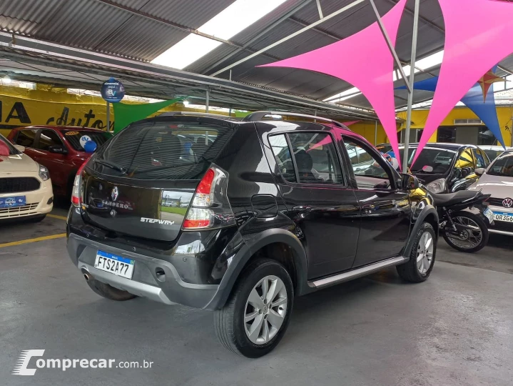 Sandero 1.6 STEPWAY 16V FLEX 4P AUTOMÁTICO