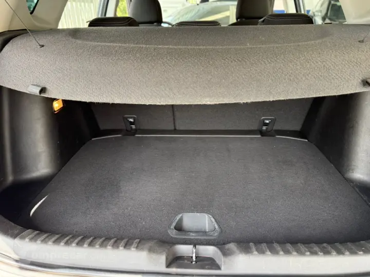 TRACKER LT 1.0 Turbo 12V Flex Aut.