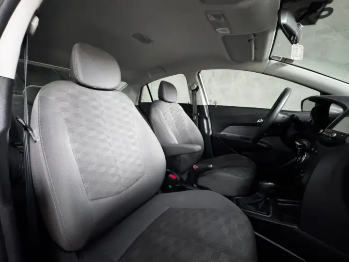 HB20S 1.6 COMFORT PLUS 16V FLEX 4P AUTOMÁTICO