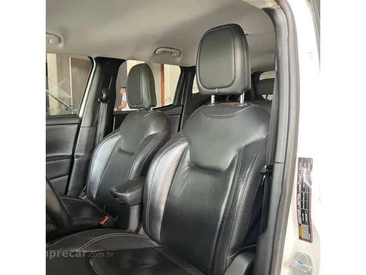 RENEGADE 1.8 16V FLEX LONGITUDE 4P AUTOMÁTICO