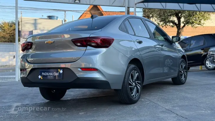 ONIX SEDAN Plus LT 1.0 12V Flex 4p Mec.