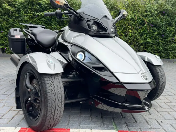 SPYDER RS