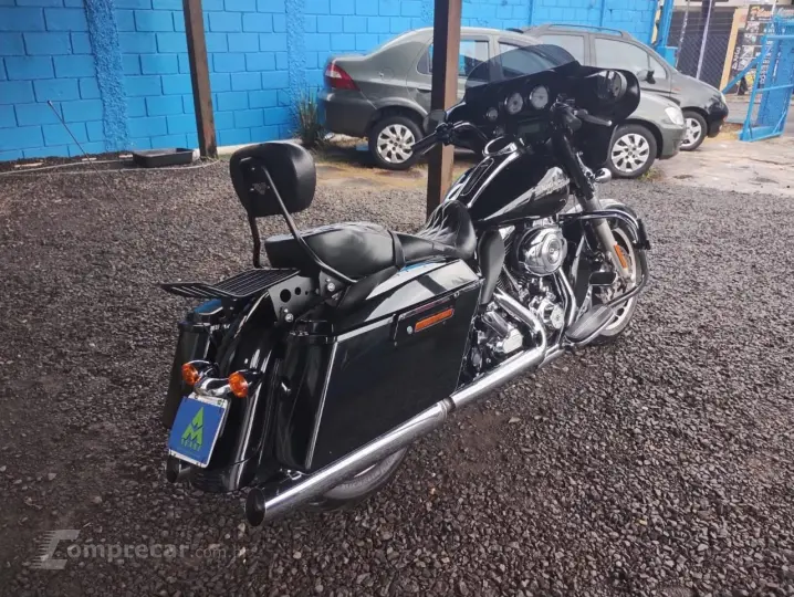 Street Glide FLHX 1700