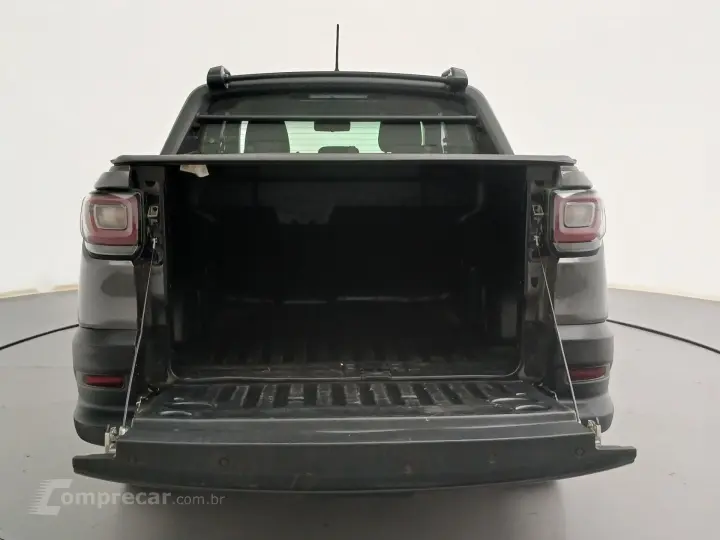 STRADA 1.3 FIREFLY FLEX FREEDOM CS MANUAL