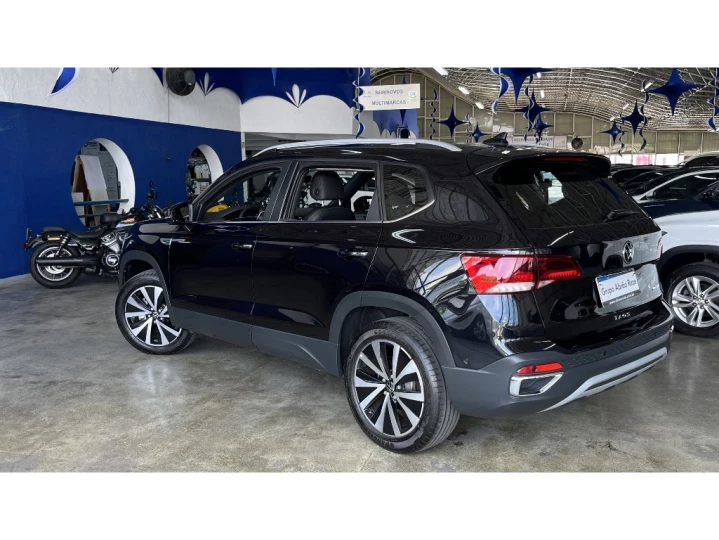 TAOS 1.4 250 TSI TOTAL FLEX HIGHLINE AUTOMÁTICO