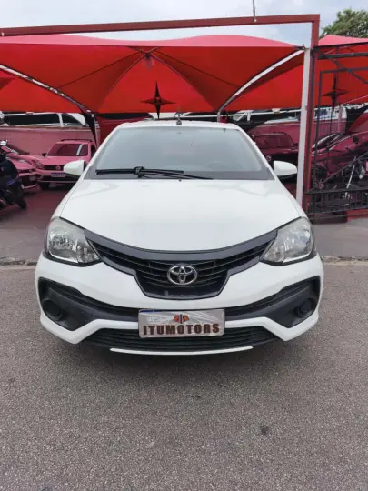 Etios Hatch 1.3 16V 4P FLEX X