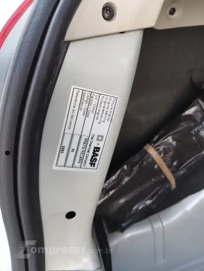 CELTA 1.0 MPFI Life 8V