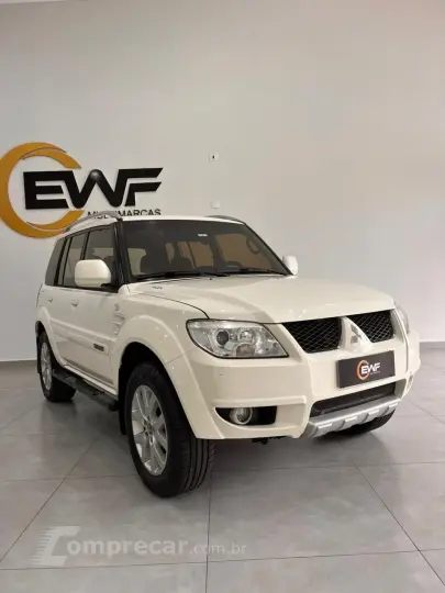 Pajero TR4 2.0/ 2.0 Flex 16V 4x4 Aut.
