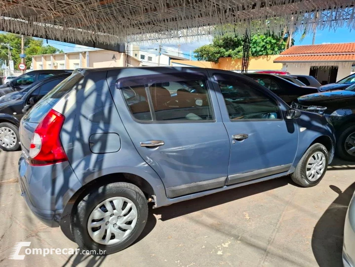 Sandero 1.0 AUTHENTIQUE 16V FLEX 4P MANUAL